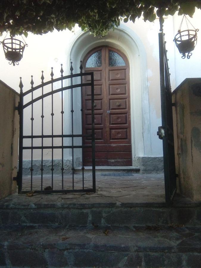 Terre Di Creta...Per Sognare Hotel Pomaia Exterior photo